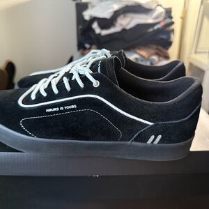 Hours Is Yours Skate Shoes